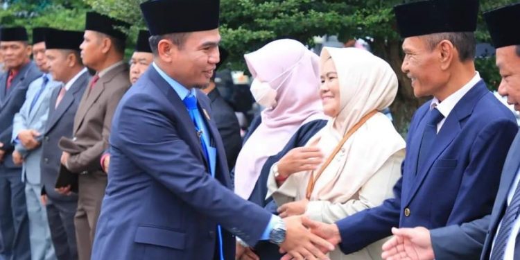 Pimpinan DPRD Kota Sungai Penuh Fajran, Hadiri Hari OTDA & HARDIKNAS 2023
