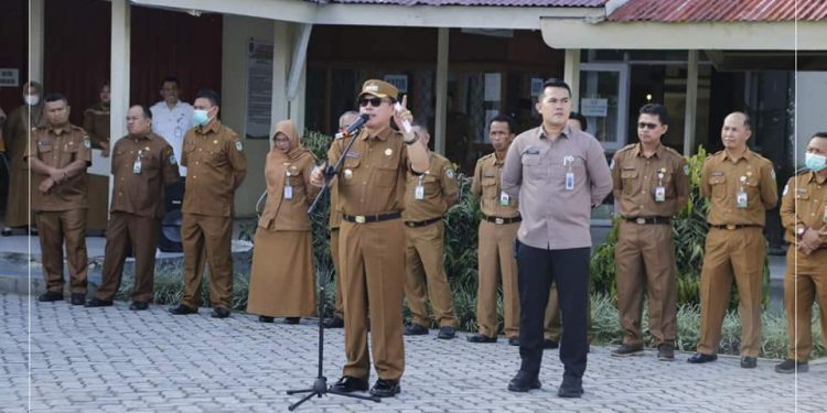 Pimpin Apel di RSUD, Wako Ahmadi Berharap Agar Meningkatkan Pelayanan