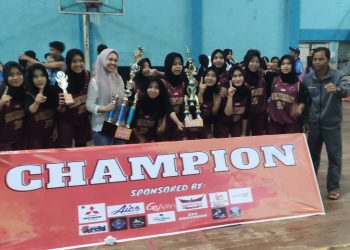 “PERBASI CUP”, Tim Putri MTsN 1 Kota Sungai Penuh, Sabet Dua Gelar