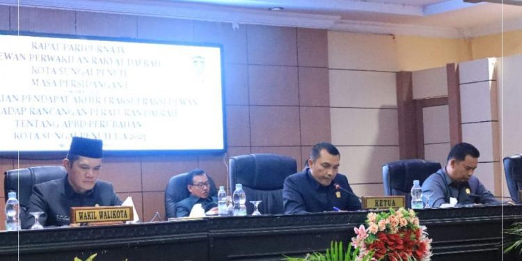 DPRD Sahkan APBDP TA 2023 Kota Sungai Penuh