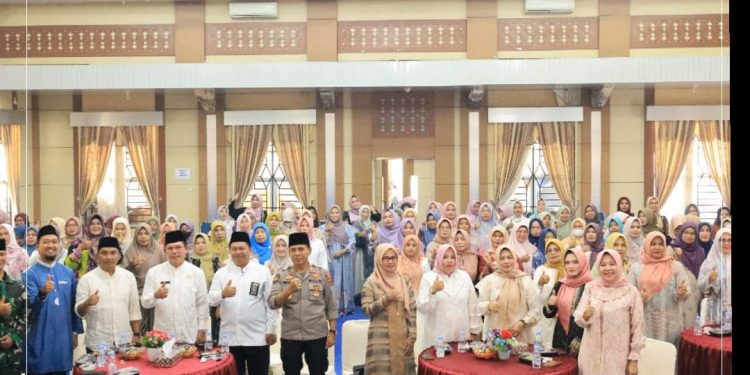 Pimpinan DPRD Lendra Wijaya Hadiri Maulid TP PKK Kota Sungai Penuh