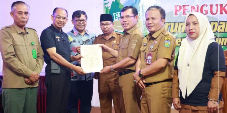 Wako Ahmadi Hadiri Pengukuhan Forum Kepariwisataan Kerinci-Sungai Penuh
