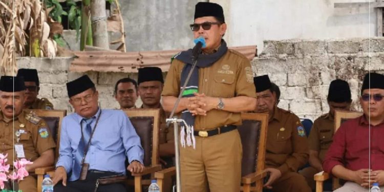 Wako Ahmadi Adakan Peletakan Batu Pertama Masjid Al Ishlah Sungai Liuk