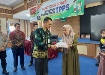 DDPPKB Adakan Rakor Percepatan Penurunan Stunting Yang Di Buka Wawako antos.