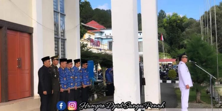 Ketua DPRD Kota Sungai Penuh, Lendra Wijaya, SE menghadiri Upacara Peringatan Hari Otonomi Daerah ke 28