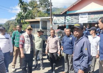 Wako Ahmadi Tinjau Jalan Rusak di Kecamatan Kumun Debai