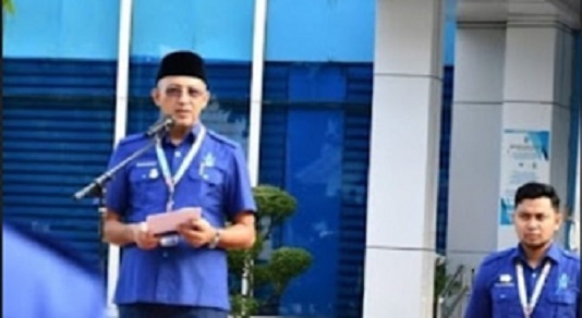 Dirut Perumda AM Padang Hendra Pebrizal Lepas Purna Bakti Penuh Haru